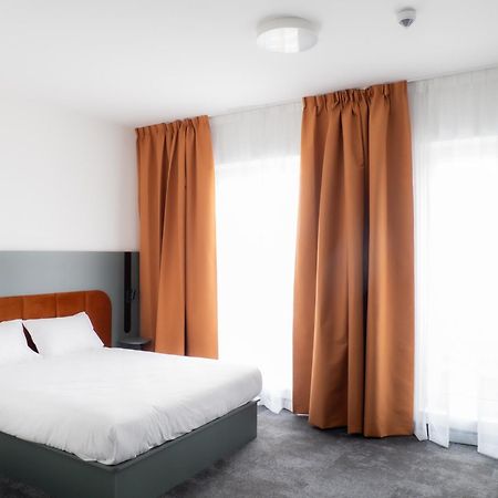 B&B Hotel Leszno Leszno  Ngoại thất bức ảnh